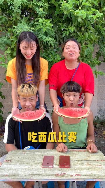 妈妈吃瓜比赛,欢乐竞技，舌尖上的亲子时光