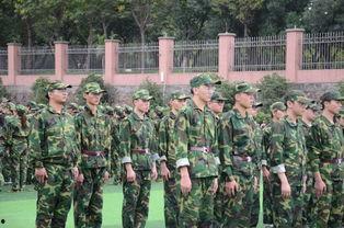 军训又一吃瓜,又一吃瓜事件引爆校园热议