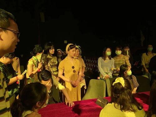 穿到民国吃瓜看戏207,吃瓜看戏，揭秘风云变幻的民国岁月